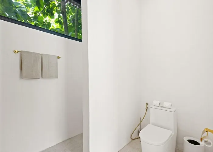 Mediterranean 2br Ellure Ember With Pool & Lush Garden *